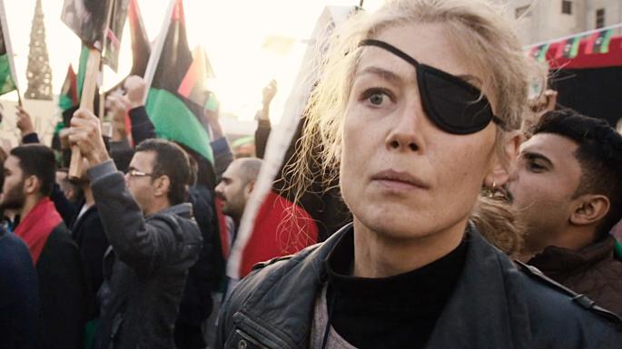 Rosamund Pike plays journalist Marie Colvin